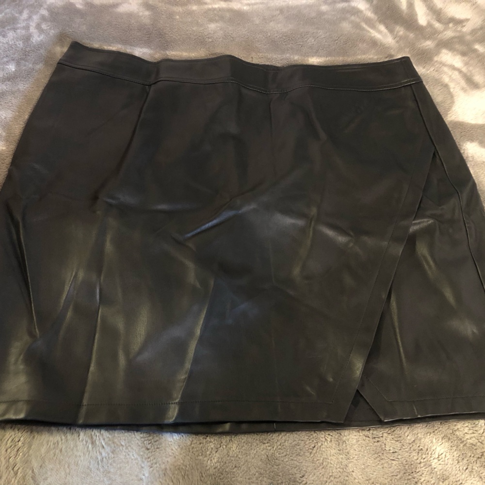 Loft leather skirt
